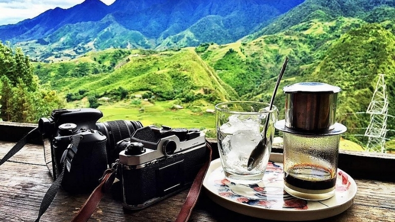 Have cup of coffee in Sapa