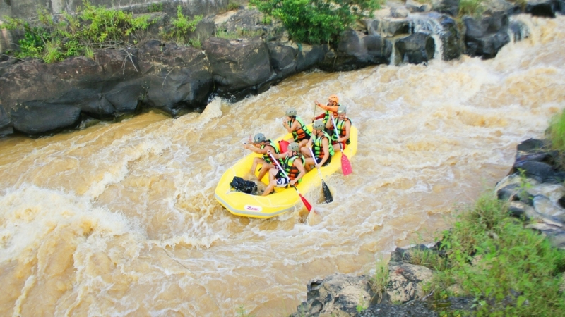 Amazing experience for rafting in Vietnam