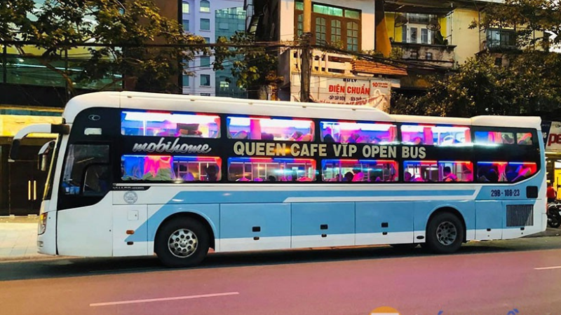 Queen Cafe Bus to Sapa