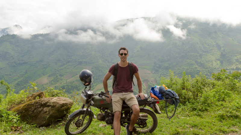 Traveling to Sapa by a motorbike 
