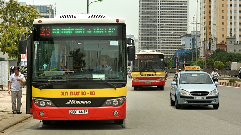Hanoibus 30F-7269 (Yen Vien Bus Enterprise), 25/06/17. Hano…