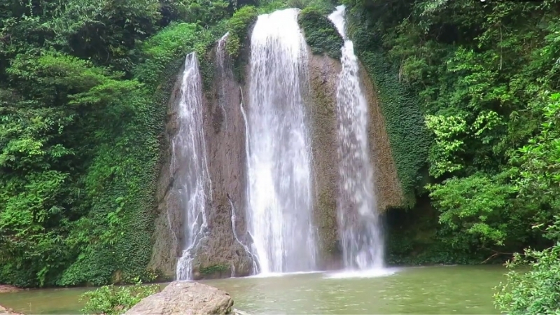 Ta Lam Waterfall