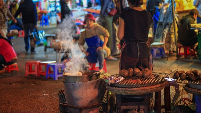 Special street food in Da Lat's night market