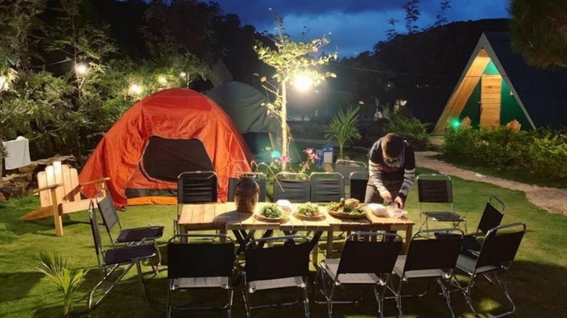 Try night camping at a peak nearby the city