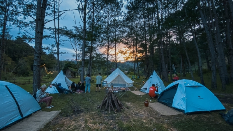 Hiking & Camping in Da Lat