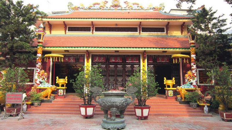 Tran Hung Dao temple Ho Chi minh