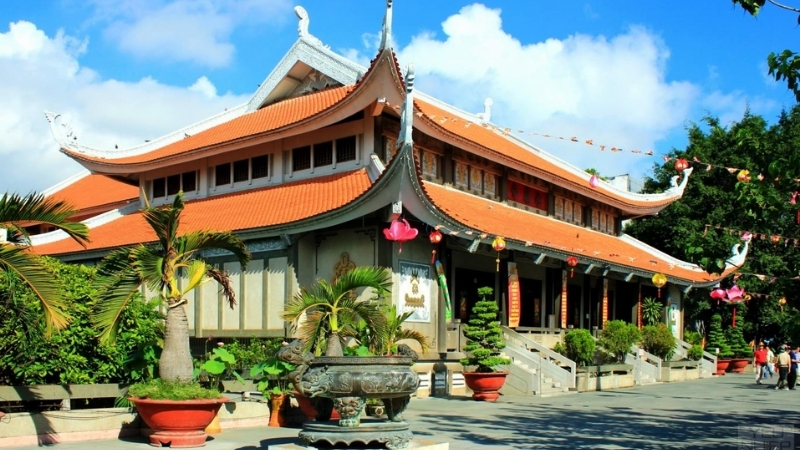 Vinh Nghiem Pagoda Ho Chi Minh