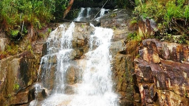 Bau Waterfall & Mau Stream