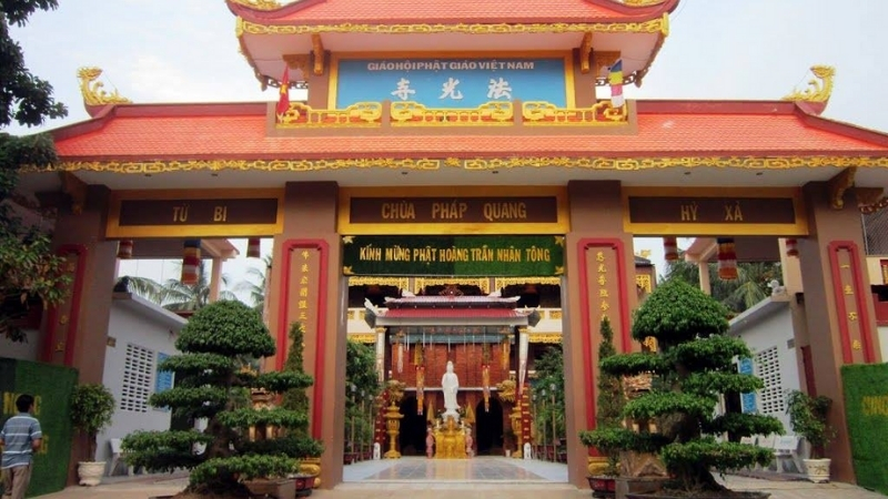 Phap Quang Pagoda
