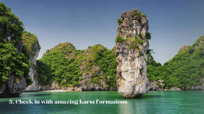 Karst formations - Things to do in Halong Bay