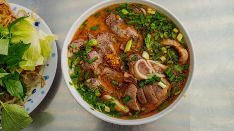 Hue-style beef noodles