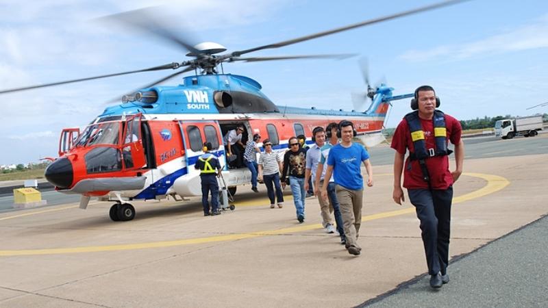 Passengers' Experience With Helicopter To Con Dao