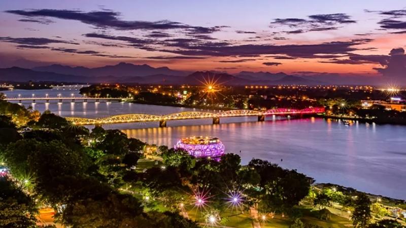 Central Vietnam Itinerary Hue Nightlife