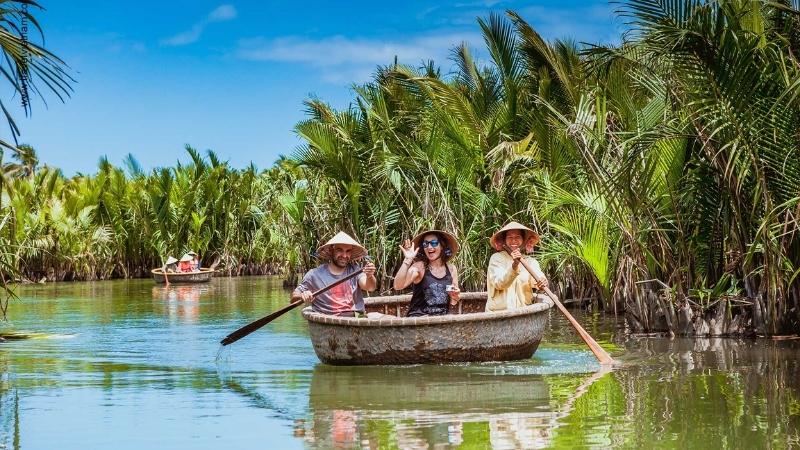 Vietnam Itinerary 2 Weeks Cam Thanh Village