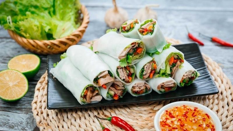 Traditional Vietnamese Food Pho Cuon