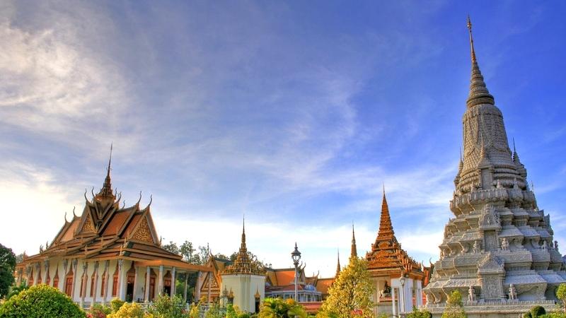 Cambodia Itinerary 7 Days Silver Pagoda