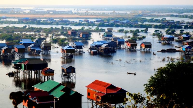 September is perfect time to go upstream to Tonle Sap Lake 