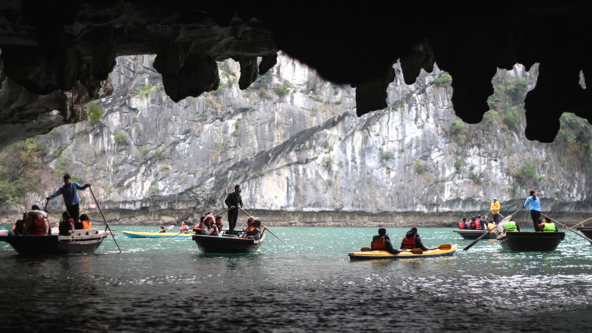 Dark & Bright cave - an ideal place for visitors who love kayaking