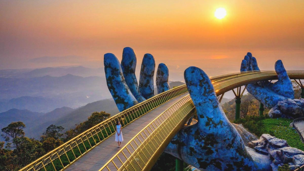 Golden Bridge An Ideal Place You Cannot Miss In Ba Na Hills