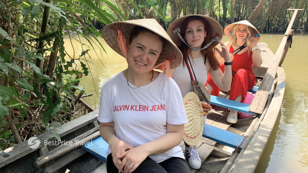 Have A Sampan Tour On The Mekong Delta