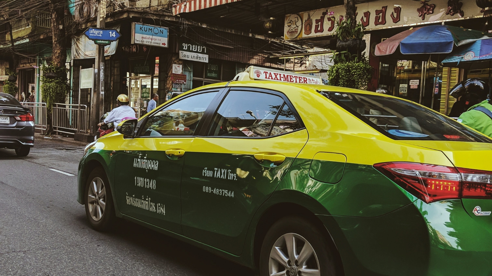Taximeter on the street in Bangkok