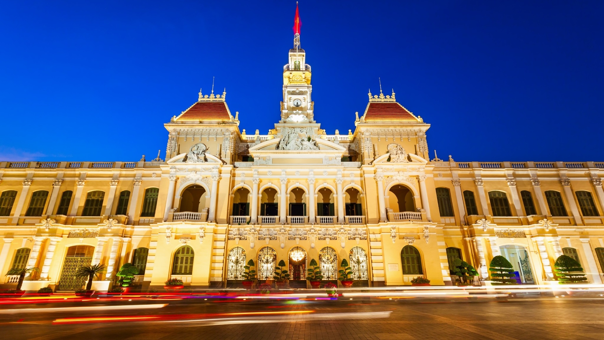 Day 4 Ho Chi Minh City, An Energetic Destination, Boasts A Variety Of Cultural And Historical Attractions