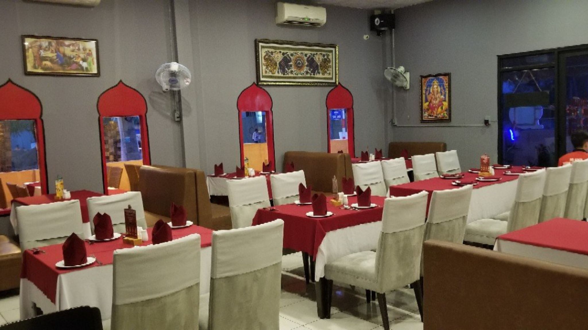 Mr Singh Indian Restaurant