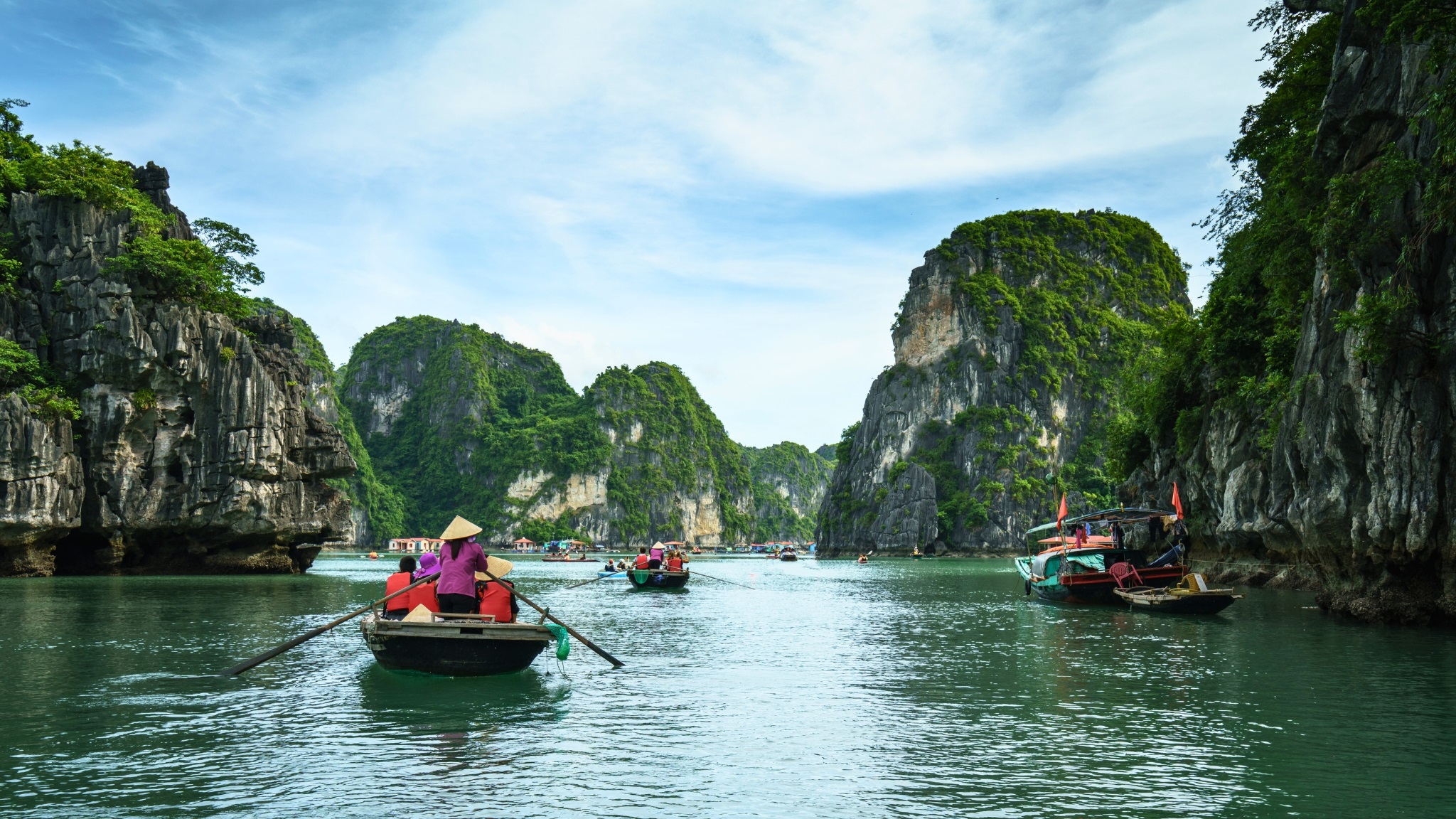 Halong Bay One Of 7 Natural Wonders Of The World