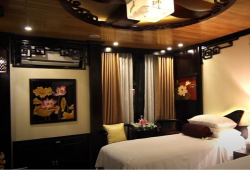Dragon Legend Cruise review cabin