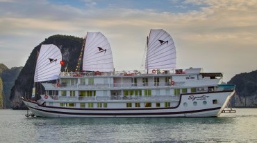 Signature Royal  Cruise 3 days