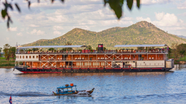 Pandaw Mekong Cruise Upstream 5 days: Phnom Penh - Siem Reap
