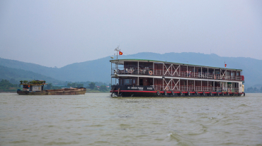 Pandaw Cruise Upstream 8 days: Saigon - Siem Reap