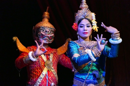 Apsara dancers