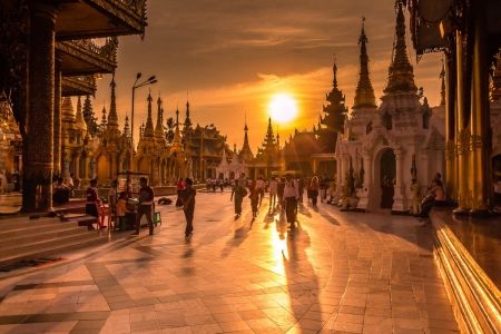 Sunset At Shwedagon Pagoda