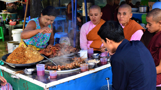 Yangon Street Food Tour