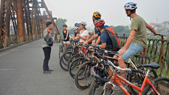 Hanoi Half-Day City Tour on Bike