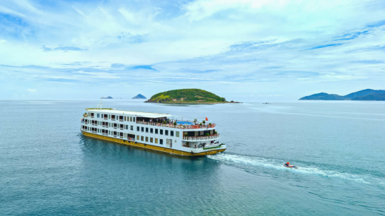 RV La Marguerite Cruise Upstream 8 days: Saigon - Siem Reap