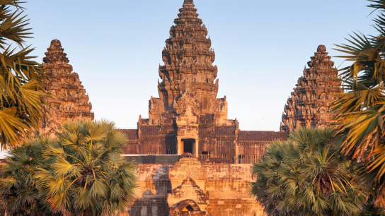 Family Trip with Angkor Discover 5 days
