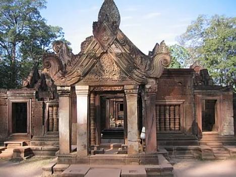  Banteay Srey Temple