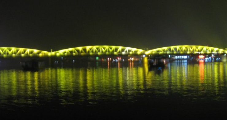 Truong Tien bridge at night is sparkling