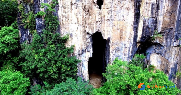 Pha Kuang Cave