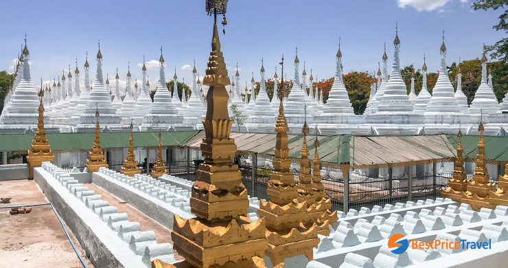 Kuthodaw Pagoda (4)