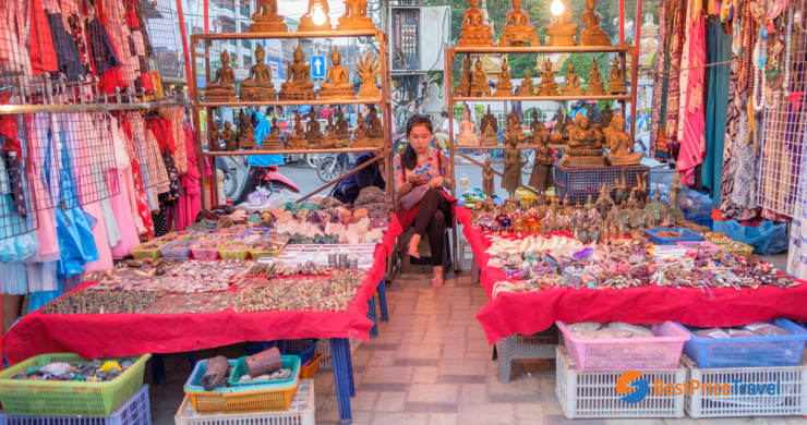 Vientiane Night Market 2