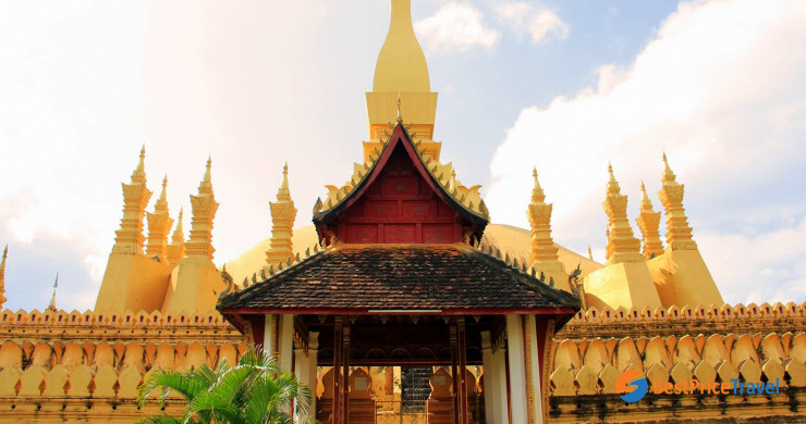 Pha That Luang Laos