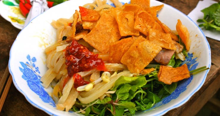 Day 6_Taste Delicious Cao Lau In Danang