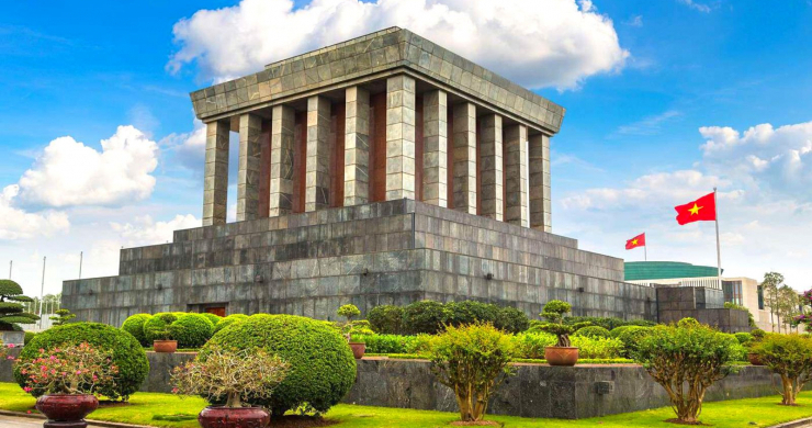 Stately Designed Ho Chi Minh Mausoleum