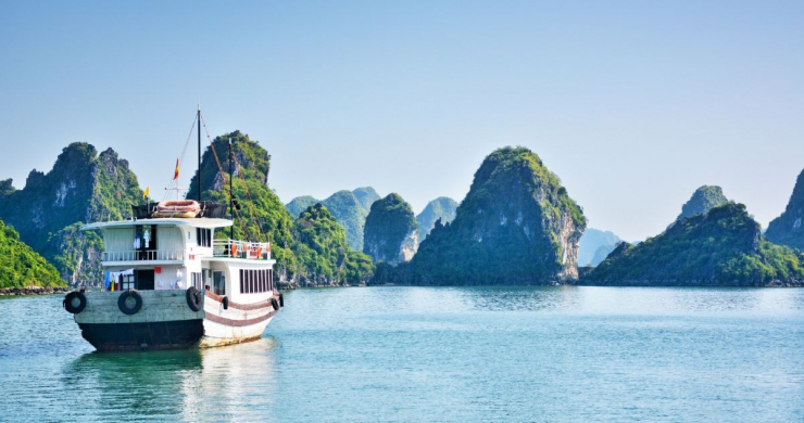 Day 3 Enjoy Relaxing Time On An Overnight Cruise In Halong Bay