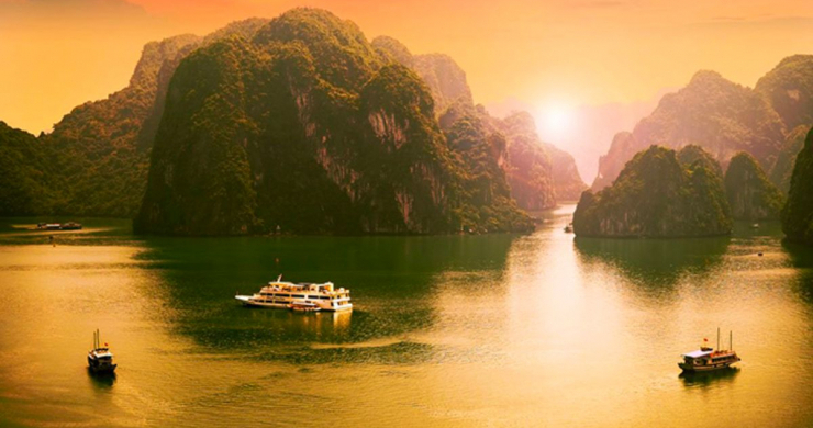 Day 9 Admire A Beautiful Sunrise In Halong Bay