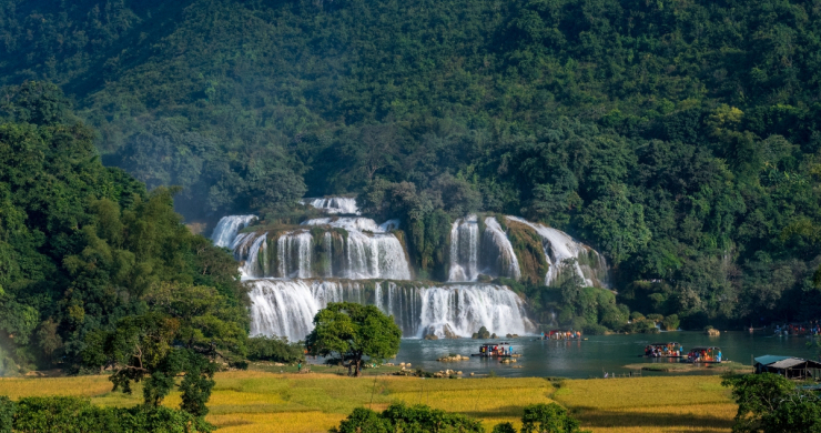 Day 8 Admire The Majestic Beauty Of Ban Gioc Waterfall