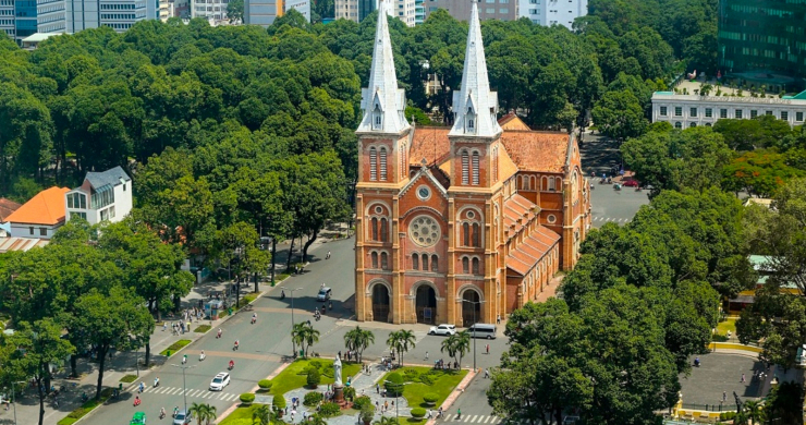 Day 2 Visit Saigon Notre Dame Cathedral
